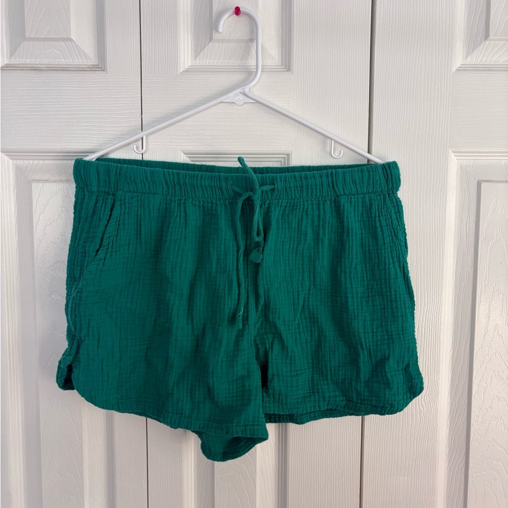 Green Women's Linen Shorts